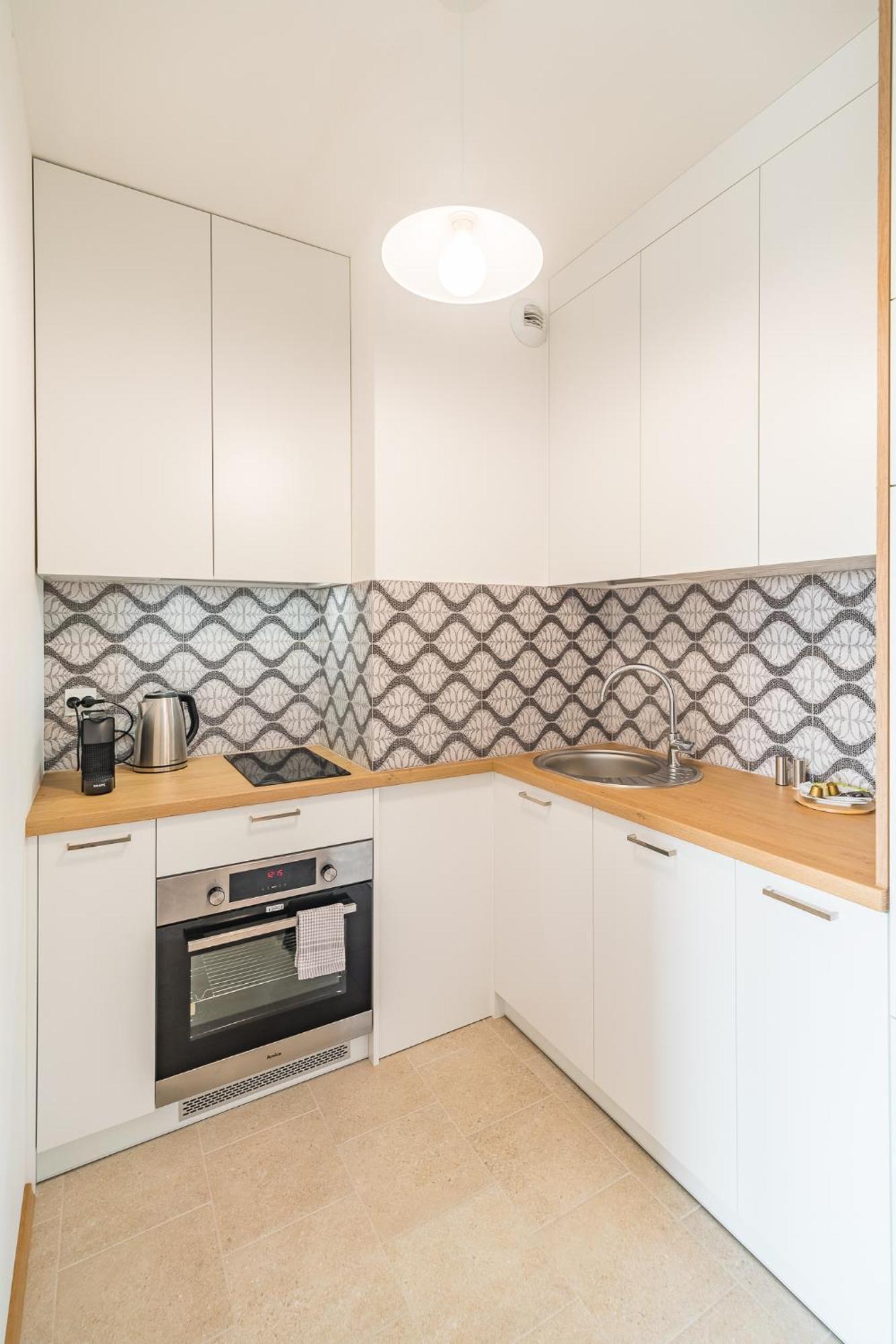 Old Town - Bus&tram Stops Nearby, Balcony - By Rentujemy Apartment Krakau
